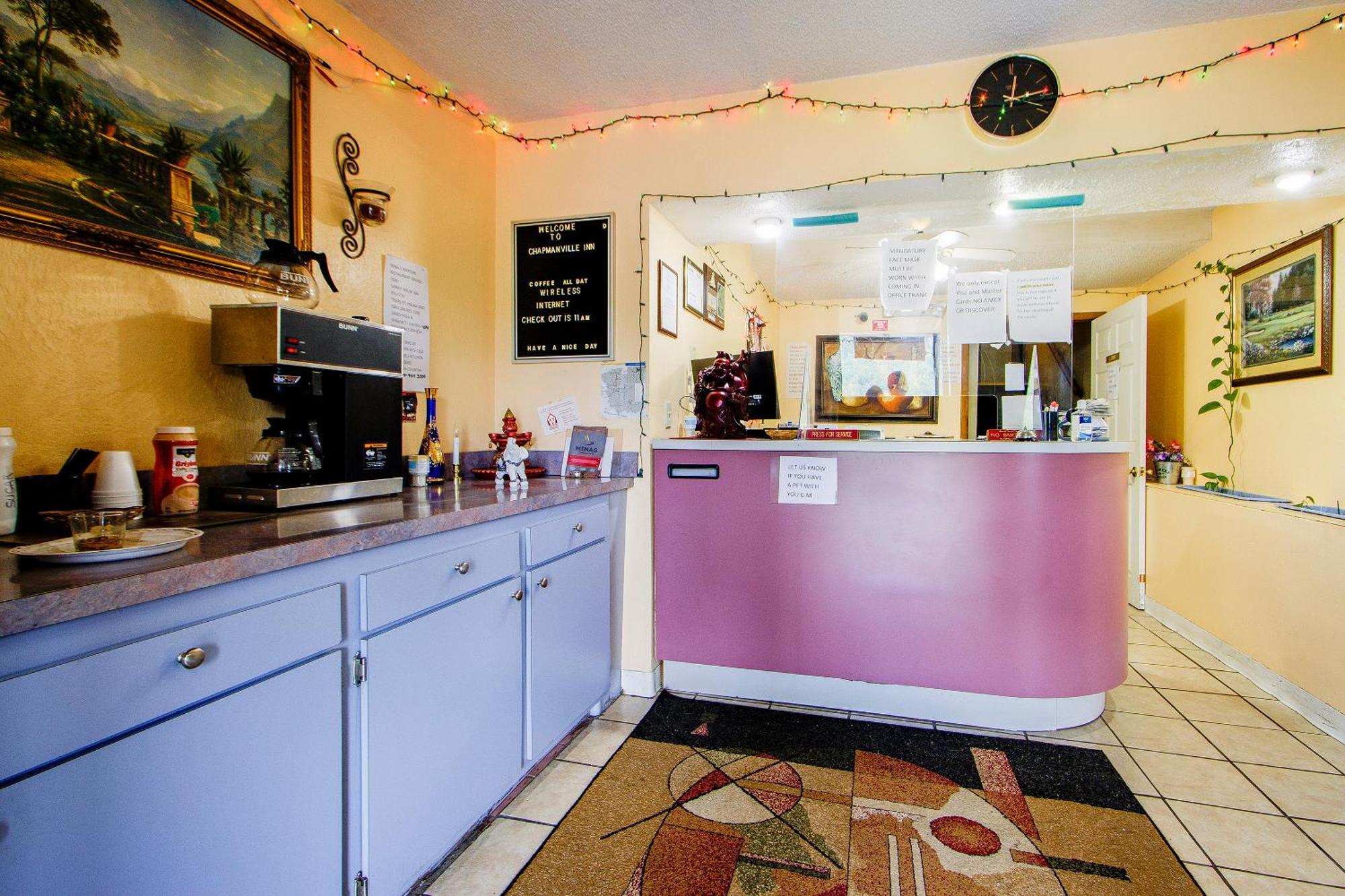 Oyo Hotel Chapmanville Inn, Wv - Hwy 119 מראה חיצוני תמונה