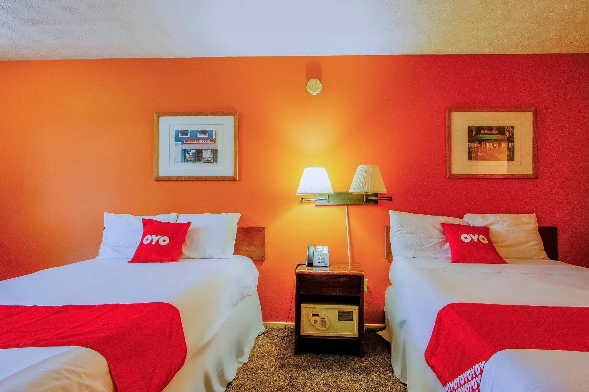 Oyo Hotel Chapmanville Inn, Wv - Hwy 119 מראה חיצוני תמונה