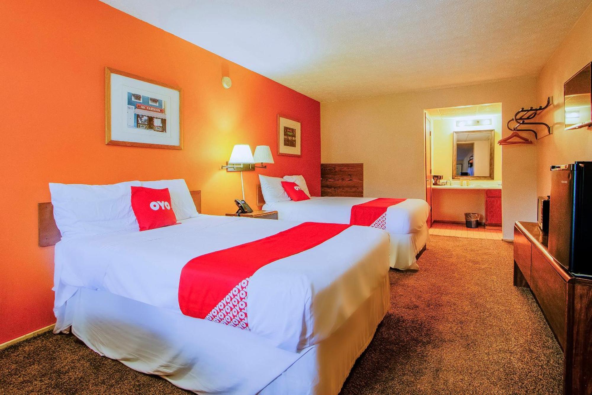 Oyo Hotel Chapmanville Inn, Wv - Hwy 119 מראה חיצוני תמונה